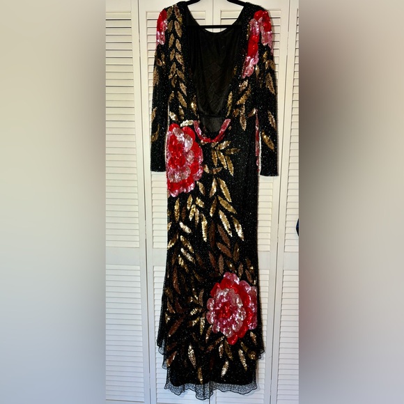 NWT Mac Duggal Black 4566 Embellished Floral Long Sleeve Gown 14 - Picture 8 of 12
